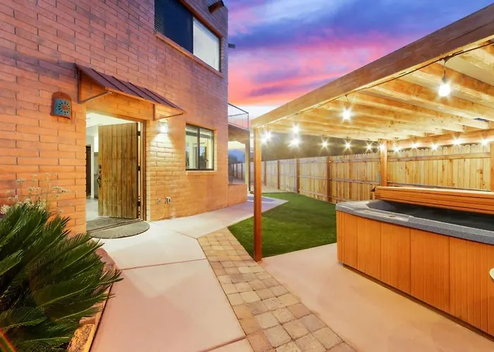 Apartament Modern Loft With Pool & Hot Tub-views Tucson