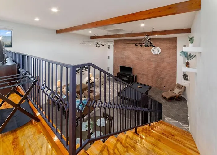 Modern Loft With Pool & Hot Tub-views Tucson